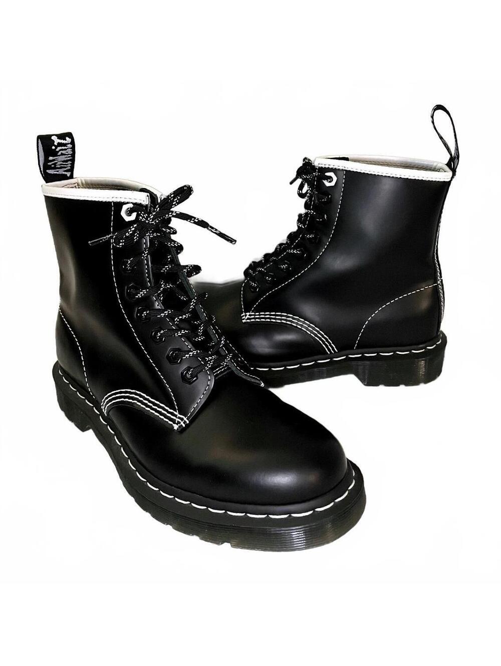 Dr. Martens 27303 Black Leather Contrast Stitch 8-Eye Boots US 8
